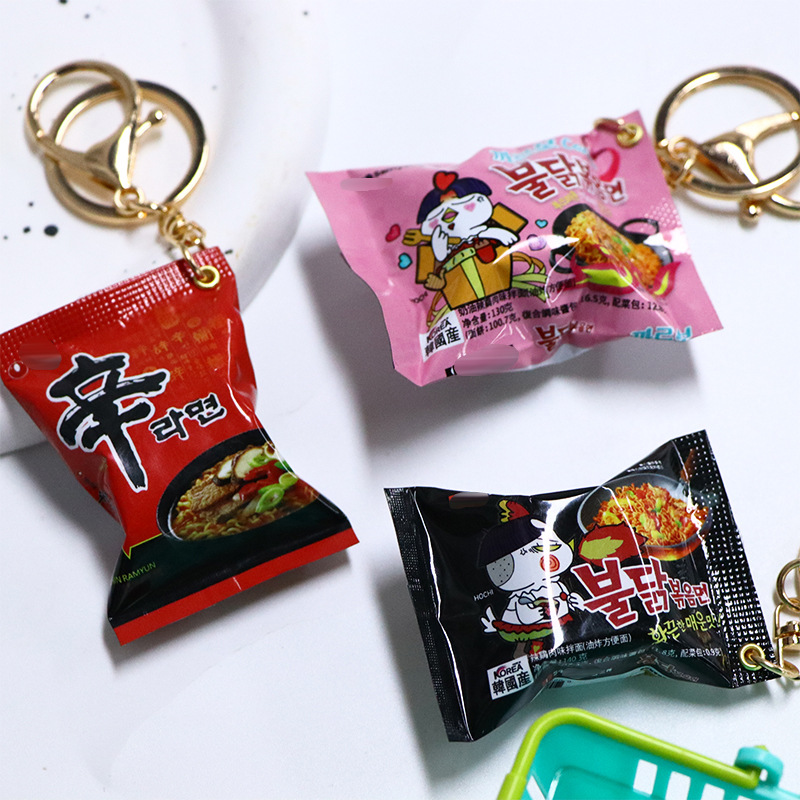 Mini Instant Noodle Ramen Pack - đánh giá và giá Food Snacks Packets